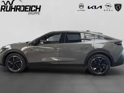 Neu Peugeot 408 GTi 136 PS (100 kW) 2025 Grau SUV