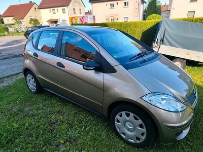Mercedes A200