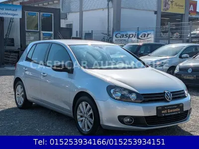 Gebraucht VW Golf VI Style 80 PS (58 kW) 2011 Silber Kleinwagen