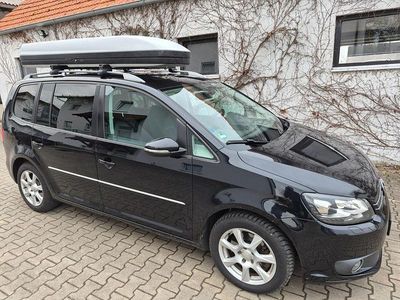 Gebraucht VW Touran 140 PS (102 kW) 2012 Schwarz Van / Kleinbus