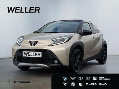 Ginger beige metallic/dach mysticschwarz mica Gebraucht 2023 Toyota Aygo Kleinwagen | 19.370 € (Etwas zu teuer)