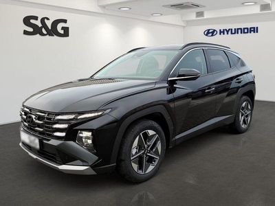 Neu Hyundai Tucson Trend 150 PS (110 kW) 2025 Met (schwarz SUV