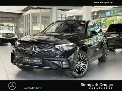 Gebraucht Mercedes GLC450 AMG 367 PS (269 kW) 2024 Lack obsidianschwarz SUV