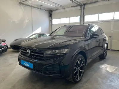 Neu VW Touareg R-line 286 PS (210 kW) 2026 Grenadillschwarz metallic SUV