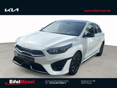 Gebraucht Kia Ceed GT GT-Line 140 PS (102 kW) 2025 Weiß Limousine
