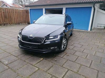 gebraucht Skoda Superb 2.0 TDI SCR DSG Style Combi Style