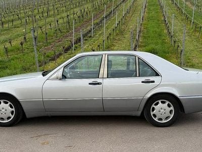 Gebraucht Mercedes E300 231 PS (169 kW) 1991 Silber Limousine