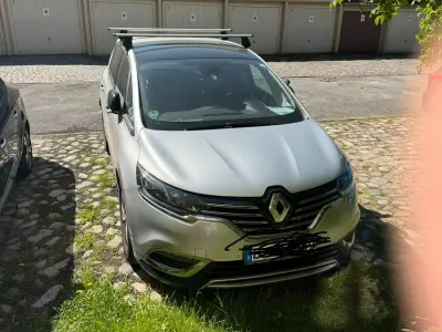 Gebraucht Renault Espace 160 PS (117 kW) 2018 Silber Van / Kleinbus