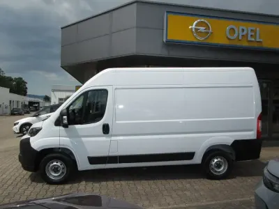Neu Opel Movano 140 PS (102 kW) 2026 Weiß Van