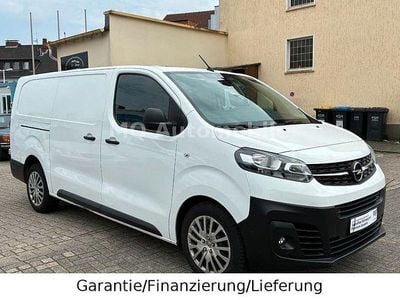 Weiß Gebraucht 2021 Opel Vivaro Edition Van / Kleinbus | 17.999 € (Superpreis)