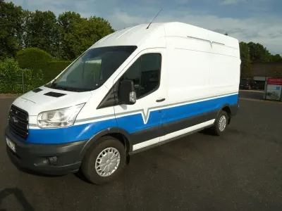 Gebraucht Ford Transit Trend 125 PS (91 kW) 2015 Weiß Van