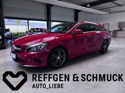 Gebraucht Mercedes CLA200 Shooting Brake 156 PS (114 kW) 2016 Rot Kombi