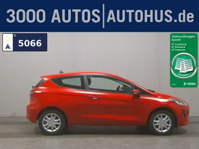 Begagnad Ford Fiesta Cool & Connect 75 HK (55 kW) 2020 Röd Halvkombi