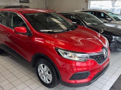 Gebraucht Renault Kadjar Life 140 PS (102 kW) 2019 Rot SUV