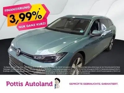 Gebraucht VW Passat Business 204 PS (150 kW) 2025 Grün Kombi
