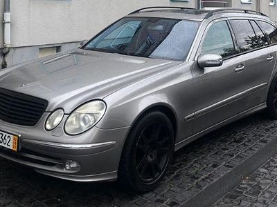 Mercedes E320