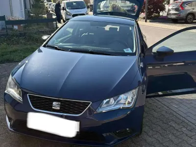 Second-hand Seat Leon SC 110 CP (80 kW) 2017 Albastru Hatchback