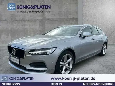 Usata Volvo V90 Momentum 200 CV (147 kW) 2017 Argento Station wagon