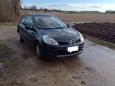 gebraucht Renault Clio III Auto PKW TÜV neu