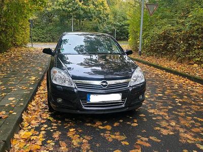 Gebraucht Opel Astra 90 PS (66 kW) 2007 Schwarz Limousine