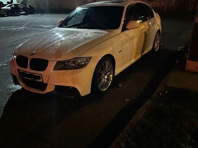 Gebraucht BMW 320 M Sport 184 PS (135 kW) 2010 Weiß Limousine