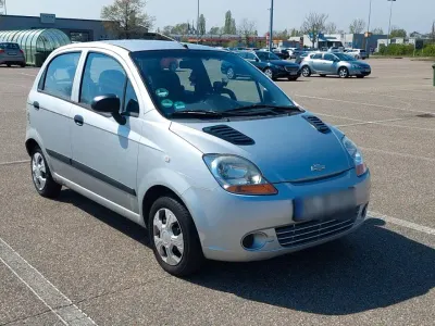 Gebraucht Chevrolet Matiz 52 PS (38 kW) 2009 Silber Kleinwagen