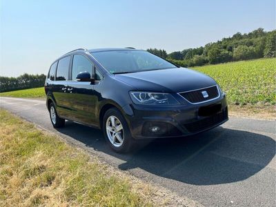 gebraucht Seat Alhambra 2.0 TDI, blau, 7-Sitzer, AHK, Xenon, 2. Hand