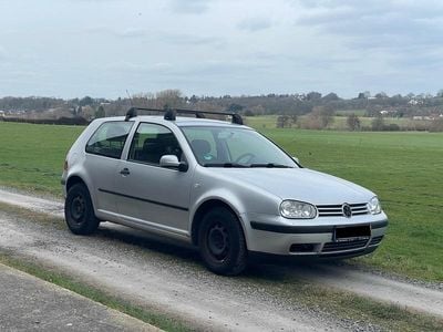 Gebraucht VW Golf IV 75 PS (55 kW) 2001 Silber Kleinwagen