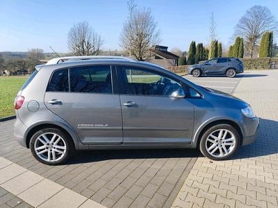 Second-hand VW Golf V 140 CP (102 kW) 2007 Gri Break