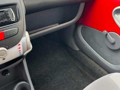 Gebraucht Citroën C1 69 PS (50 kW) 2009 Rot Kleinwagen