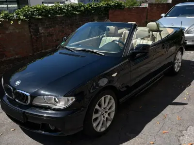 Gebraucht BMW 318 Cabriolet 143 PS (105 kW) 2005 Schwarz Cabrio