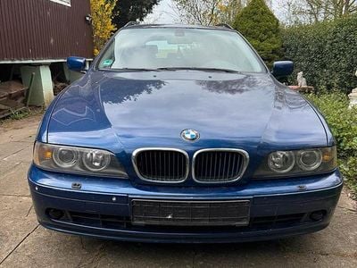 Second-hand BMW 530 193 CP (141 kW) 2003 Albastru Break
