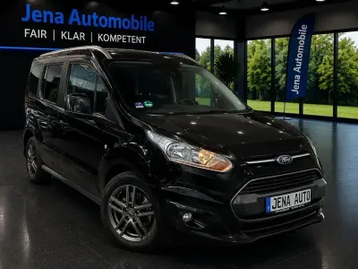 Gebraucht Ford Tourneo Connect Titanium 116 PS (85 kW) 2015 Schwarz Van / Kleinbus