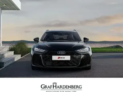 Neu Audi RS5 639 PS (469 kW) 2026 Schwarz Kombi