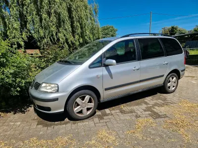 Gebraucht Seat Alhambra 115 PS (84 kW) 2008 Silber Van / Kleinbus