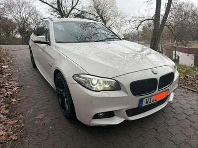 Gebraucht BMW 520 Sport Line 184 PS (135 kW) 2014 Schwarz Kombi