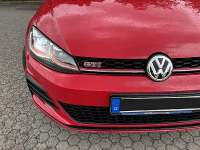 Gebraucht VW Golf VII GTI 245 PS (180 kW) 2019 Rot Limousine