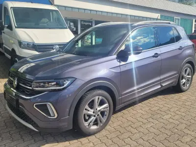 Używany VW T-Cross R-line 150 KM (110 kW) 2025 Szary SUV