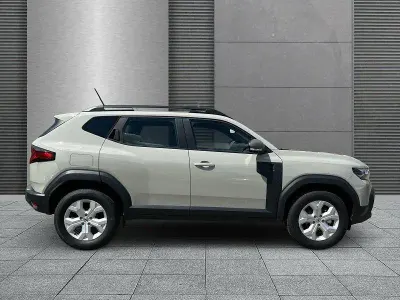 Neu Dacia Duster Expression 158 PS (116 kW) 2026 Diverse metallic