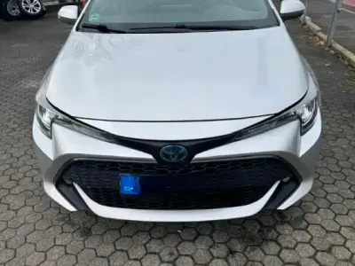 Gebraucht Toyota Corolla Hybrid 98 PS (72 kW) 2021 Grau Kombi