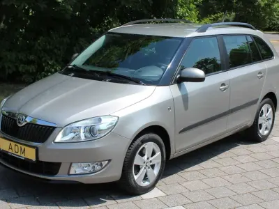 Gebraucht Skoda Fabia Fresh 105 PS (77 kW) 2014 Cappuccinobeige metallic Kombi