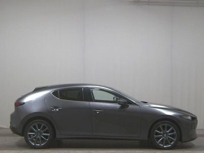 Grau Gebraucht 2021 Mazda 3 | 16.680 € (Superpreis)