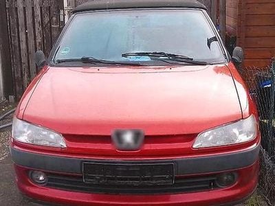Gebraucht Peugeot 306 Cabriolet 101 PS (74 kW) 1998 Rot Cabrio