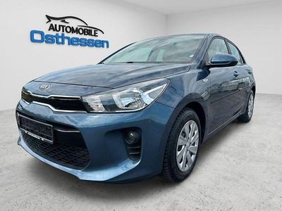 Second-hand Kia Rio Edition 7 84 CP (61 kW) 2017 Albastru Berlinǎ