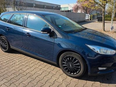 Gebraucht Ford Focus Trend 105 PS (77 kW) 2018 Blau Limousine