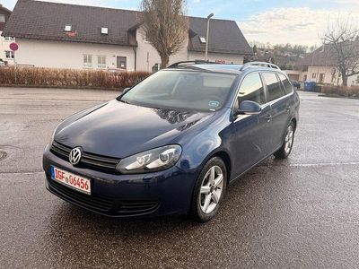 Gebraucht VW Golf VI 122 PS (89 kW) 2012 Blau Kleinwagen