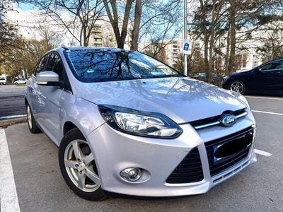 Second-hand Ford Focus 116 CP (85 kW) 2012 Argintiu Berlinǎ