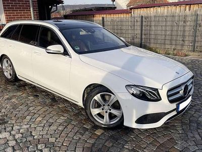 Weiß Gebraucht 2017 Mercedes E250 Kombi | 26.999 € (Teuer)