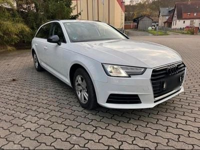 Gebraucht Audi A4 150 PS (110 kW) 2016 Weiß Kombi