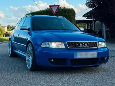Gebraucht Audi RS4 Performance 280 PS (205 kW) 2001 Blau Kombi